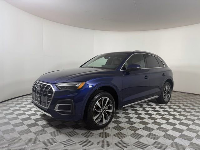 Used 2021 Audi Q5 2.0T Premium Plus w/ Premium Plus Package AWD/4WD image 3