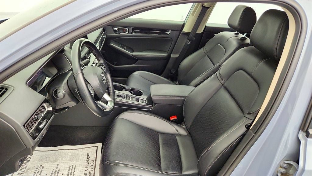 Used 2022 Honda Civic Touring image 21