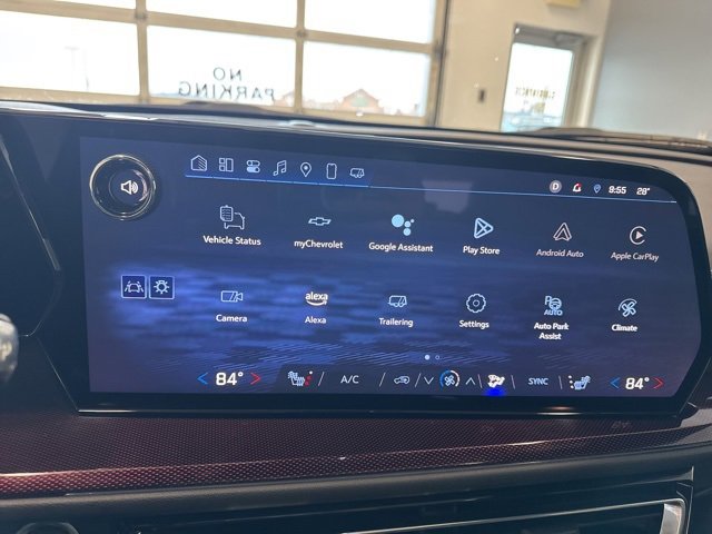 Used 2025 Chevrolet Traverse Z71 image 26