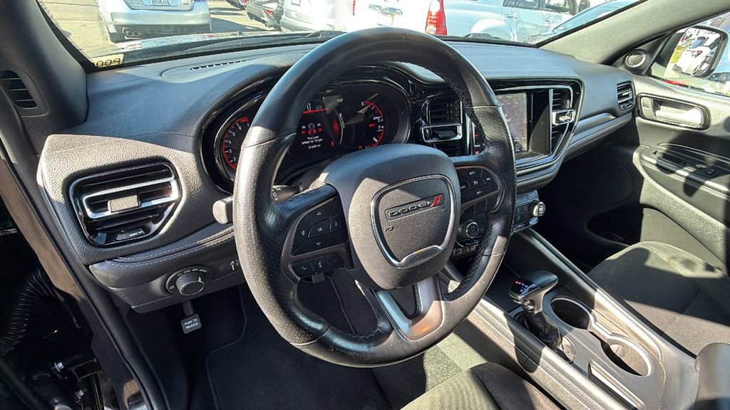 Used 2023 Dodge Durango SXT image 31