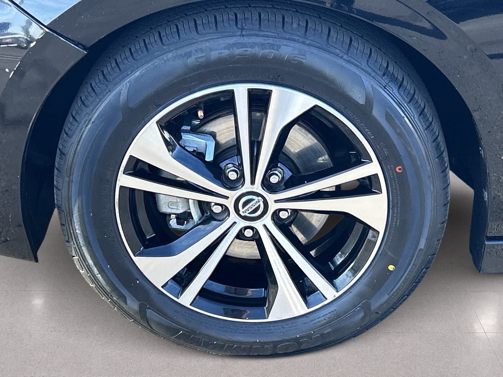 Used 2023 Nissan Sentra SV FWD image 11