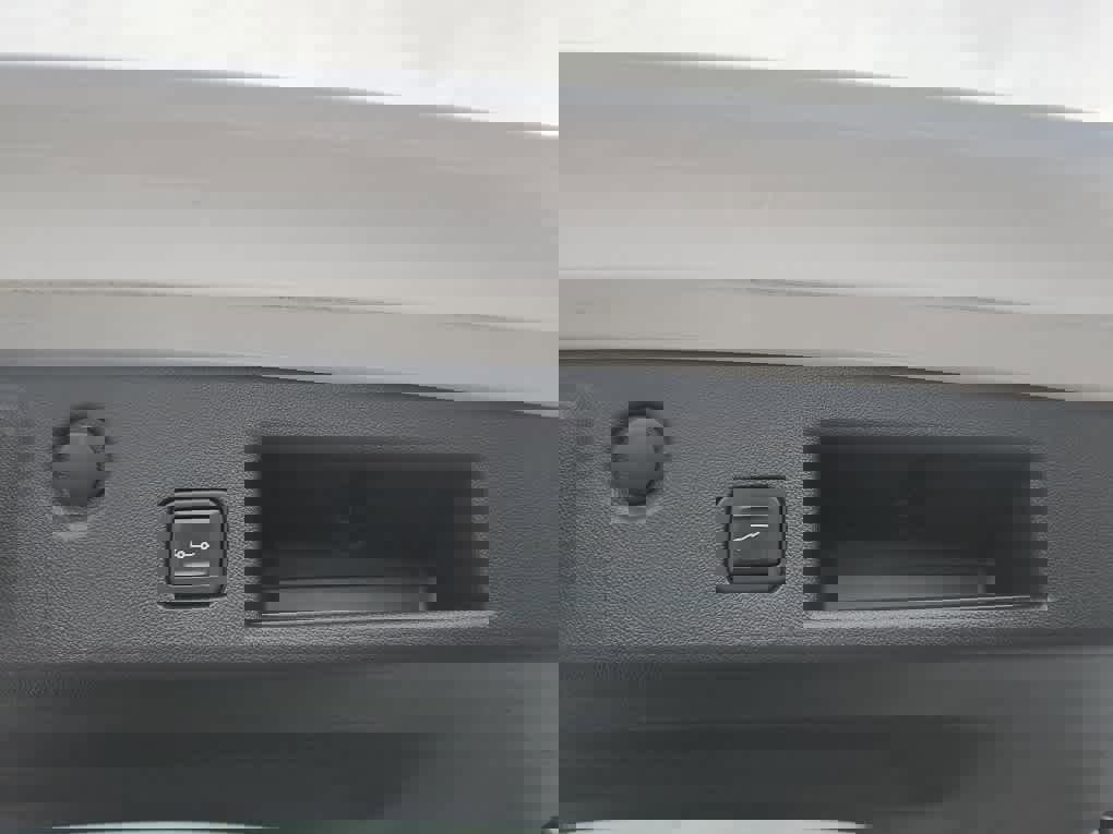 Used 2022 Chevrolet Equinox RS image 14