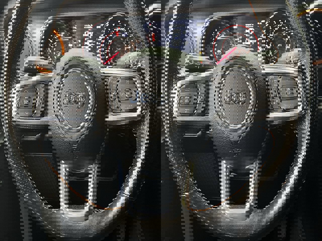 Used 2021 Jeep Gladiator Mojave image 13