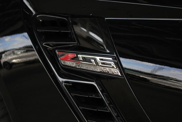 Used 2016 Chevrolet Corvette Z06 w/ 2LZ Preferred Equipment Group image 8