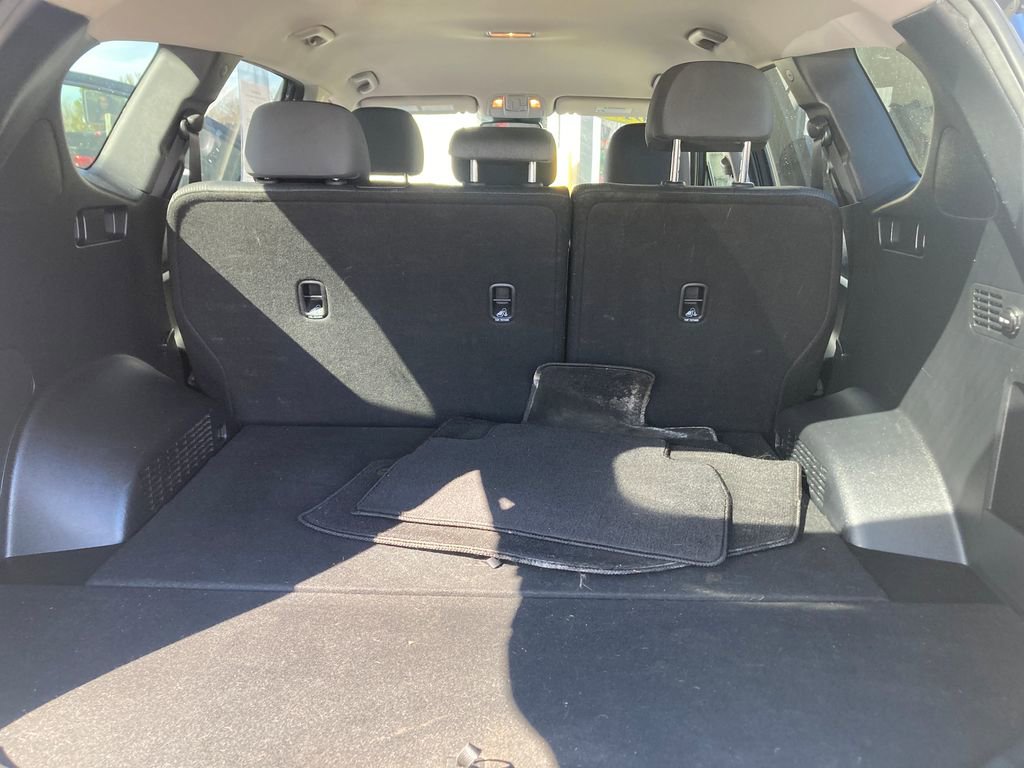 Used 2019 Hyundai Santa Fe SEL image 30