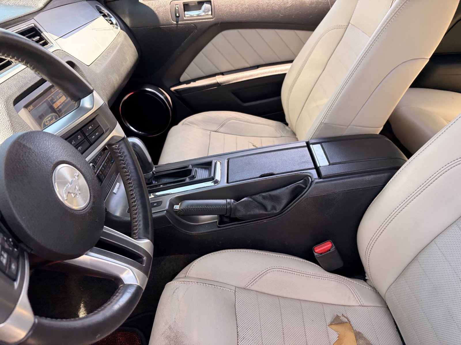 Used 2014 Ford Mustang Premium w/ Electronics Package RWD image 15