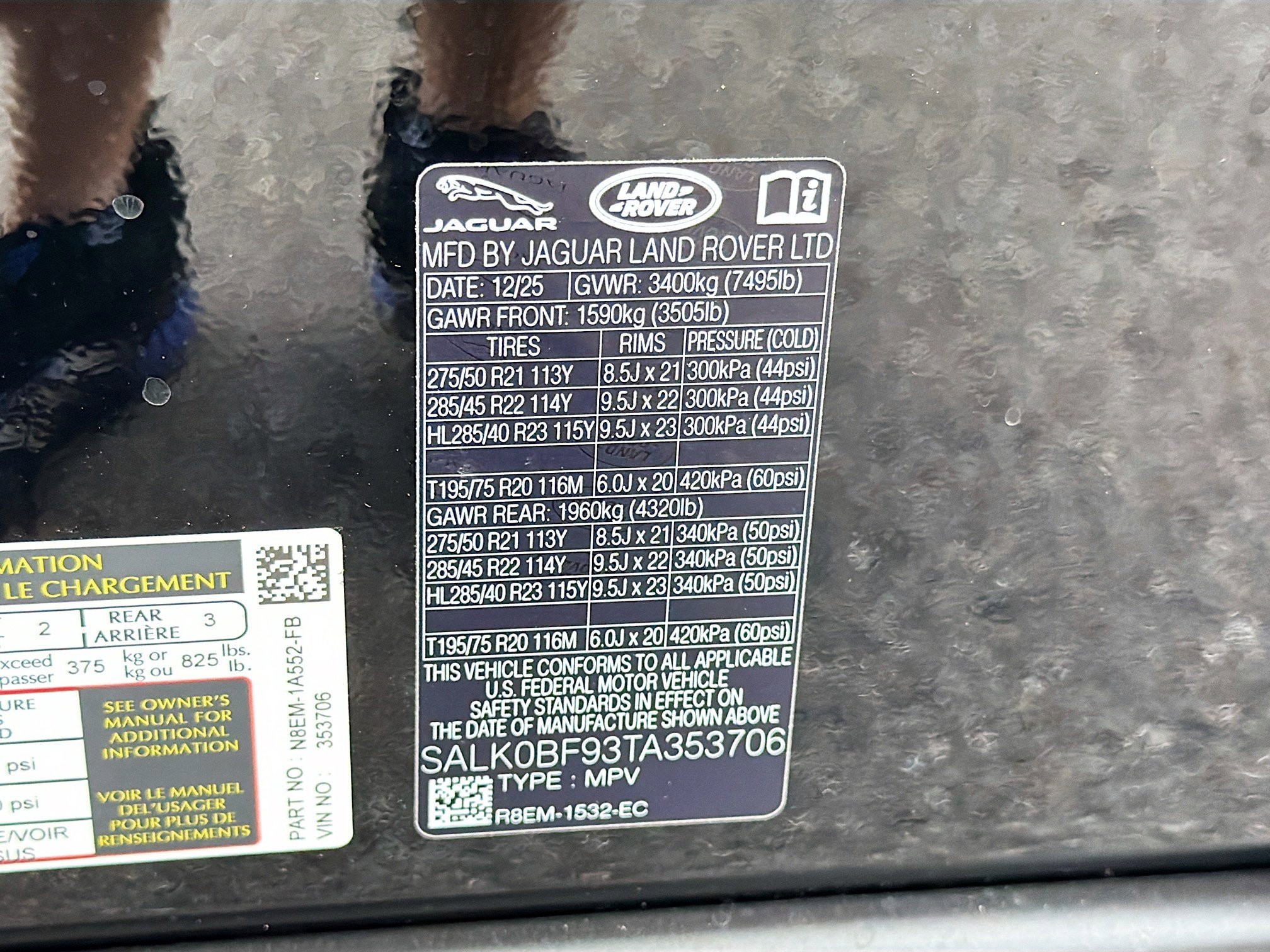 New 2026 Land Rover Range Rover Long Wheel Base SV image 44