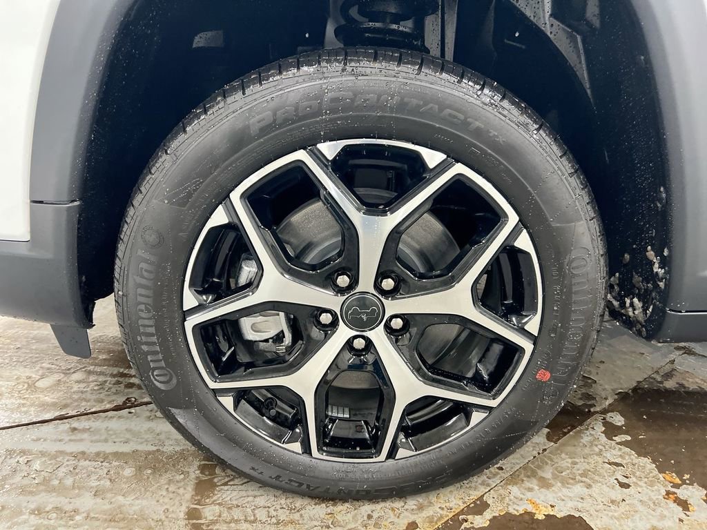 New 2026 Jeep Compass Limited image 26