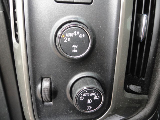 Used 2018 Chevrolet Silverado 1500 High Country AWD/4WD image 29