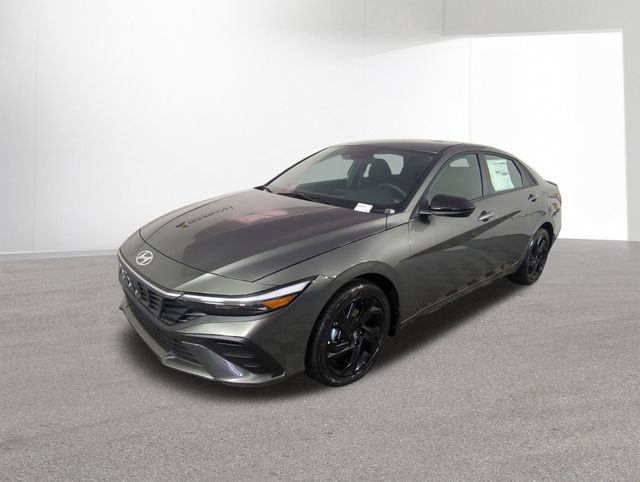 New 2026 Hyundai Elantra Sport FWD image 38