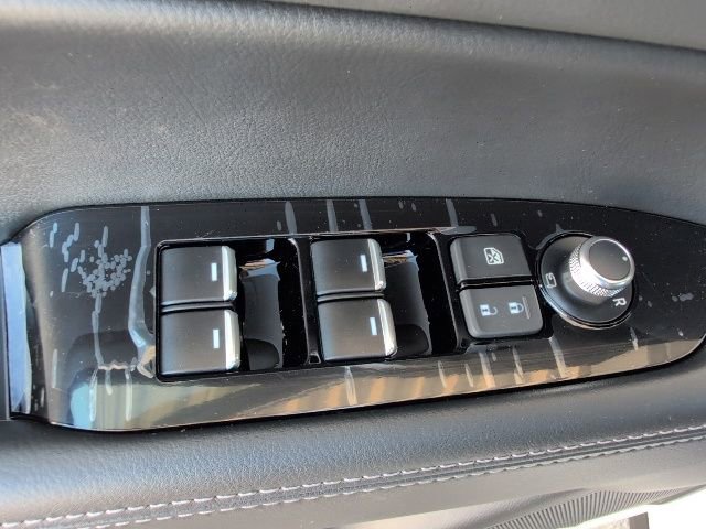 Used 2025 MAZDA CX-5 AWD 2.5 S w/ Premium Plus Pkg image 18