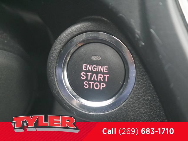 Used 2025 Subaru Forester Touring AWD/4WD image 32