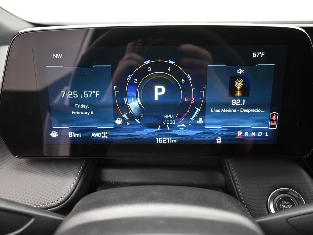 Used 2025 Chevrolet Equinox LT image 6