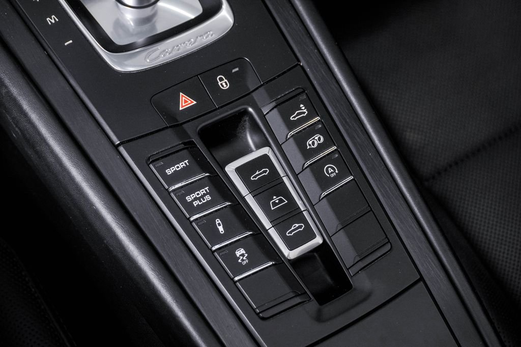 Certified 2015 Porsche 911 Carrera GTS image 28