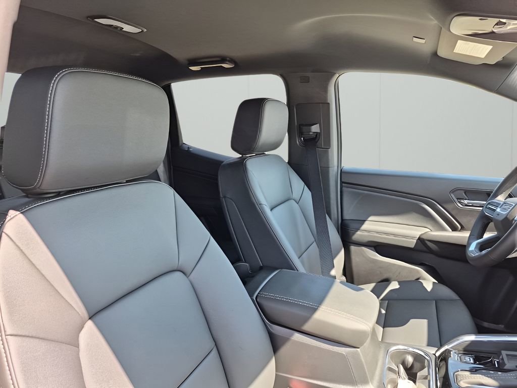 New 2026 GMC Canyon Elevation w/ Convenience Package image 15