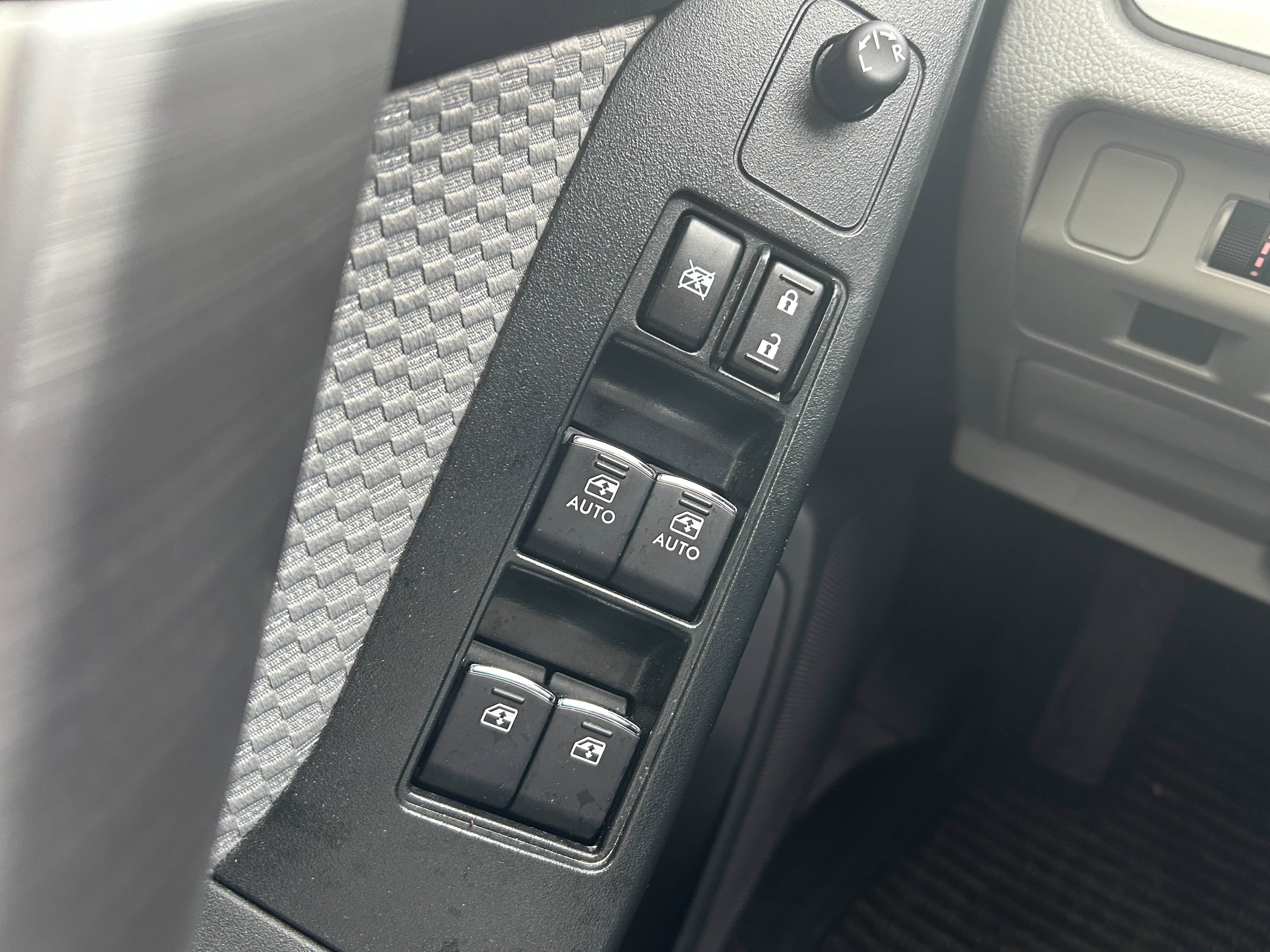 Used 2018 Subaru Forester 2.5i w/ Alloy Wheel Package image 18