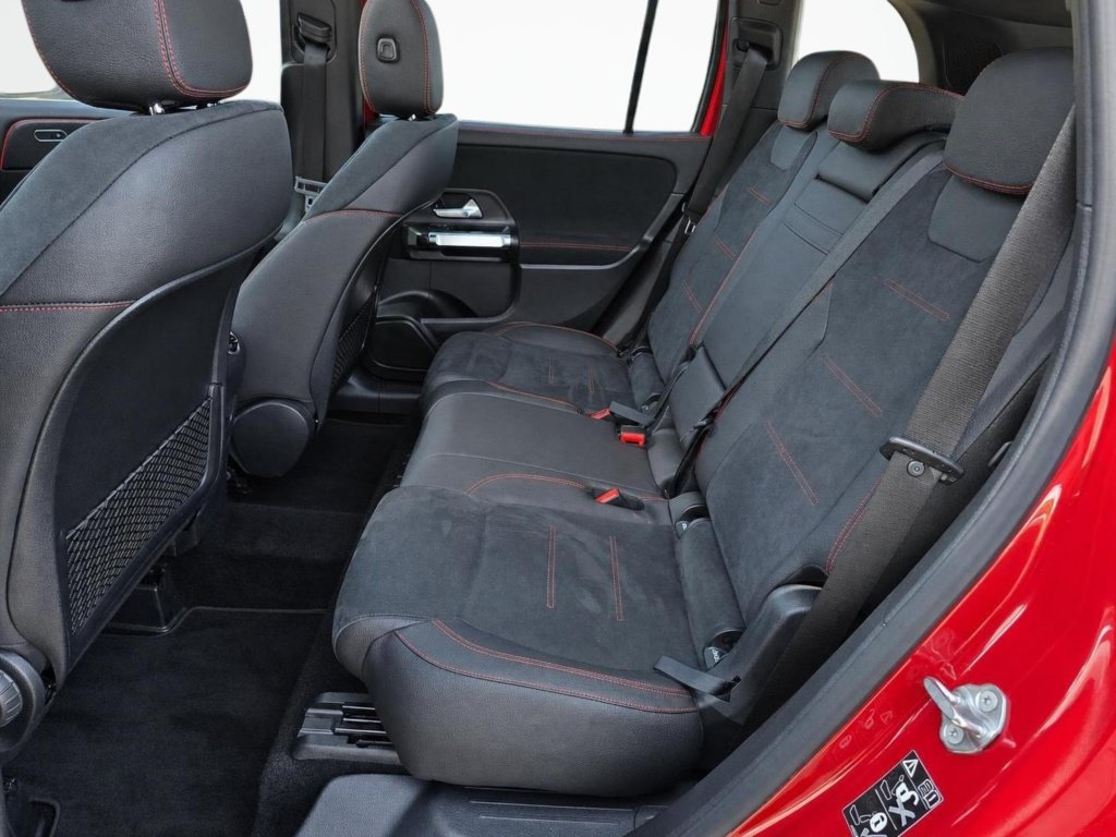 Used 2022 Mercedes-Benz GLB 250 4MATIC image 19