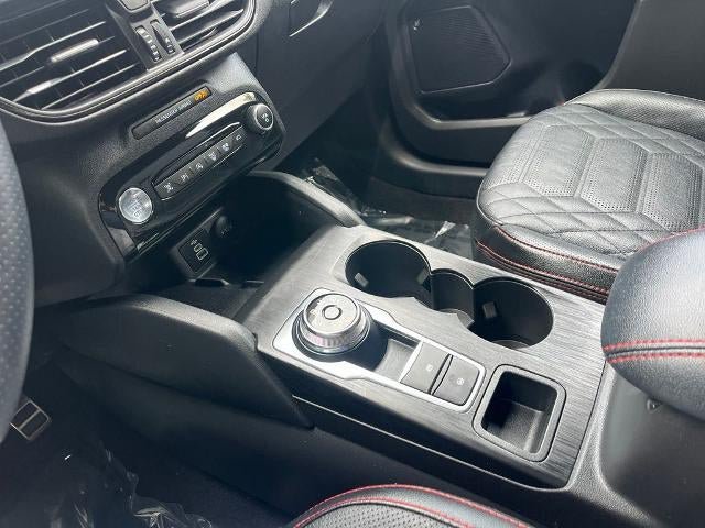 Certified 2024 Ford Escape ST-Line Elite w/ Premium Technology Package AWD/4WD image 32