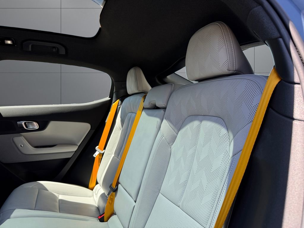 Used 2023 Polestar Polestar 2 AWD/4WD image 17