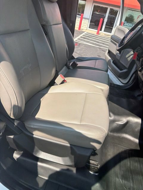 Used 2017 Ford F150 XL w/ Equipment Group 101A Mid RWD image 24