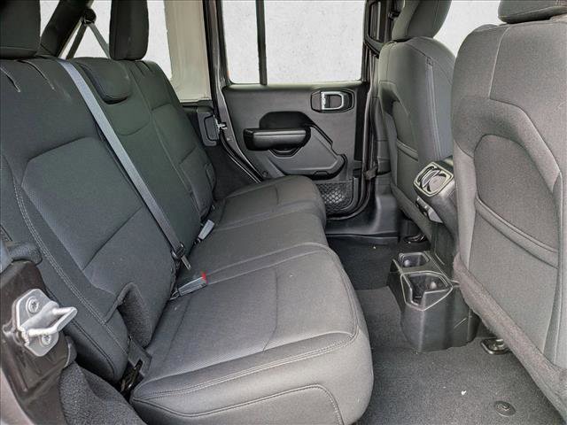 Used 2018 Jeep Wrangler Unlimited Sport S AWD/4WD image 21