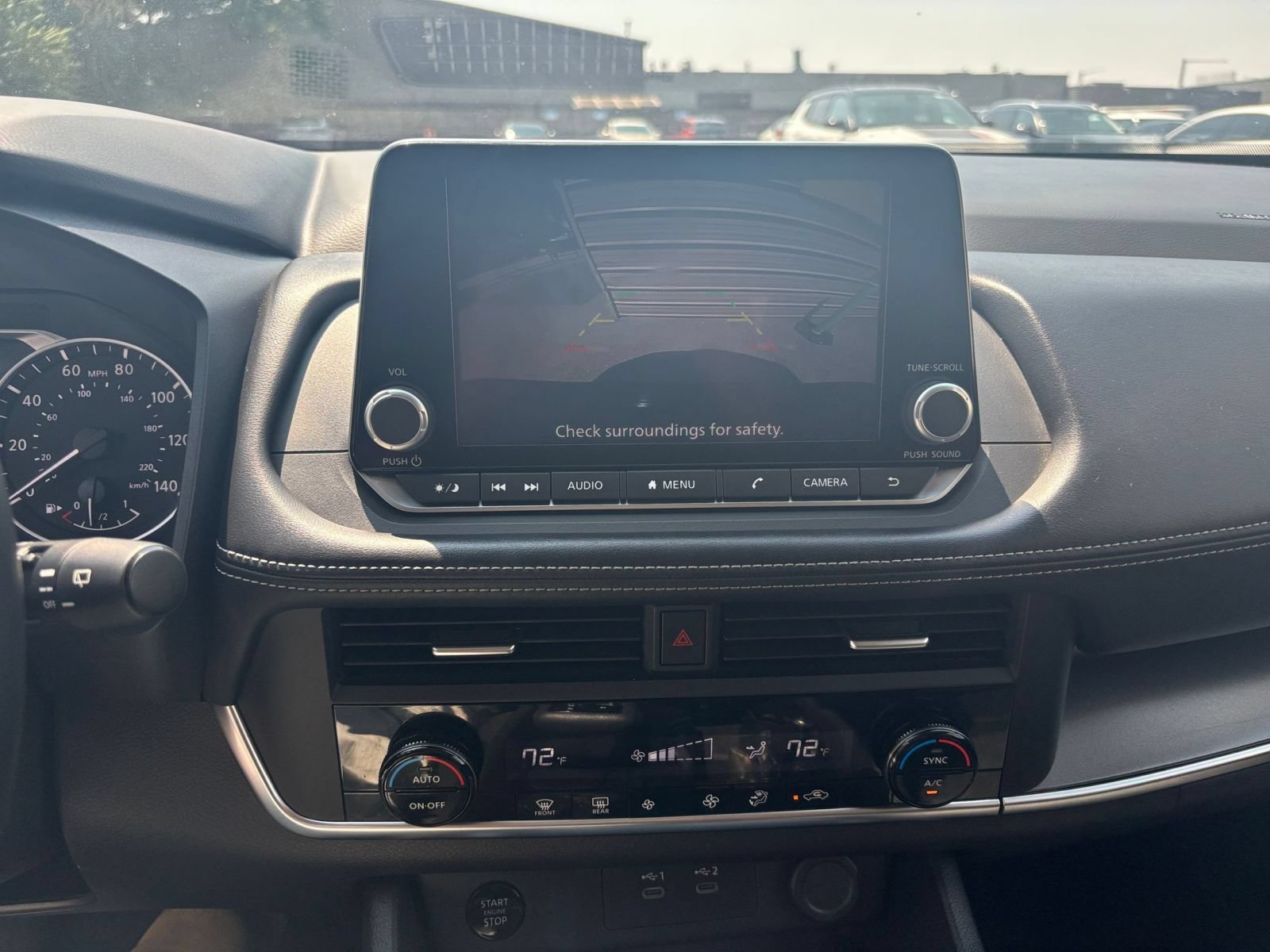 Used 2025 Nissan Rogue SV AWD/4WD image 23
