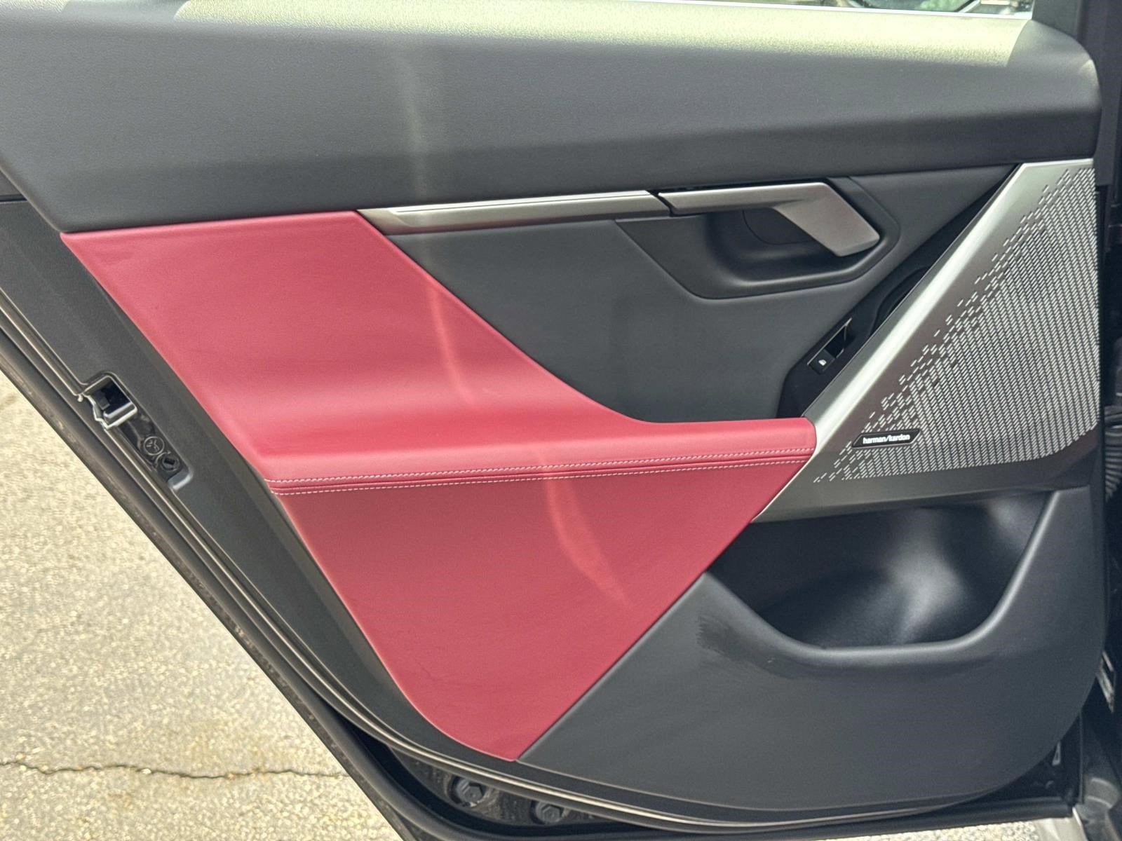 Used 2026 BMW 540i xDrive image 12