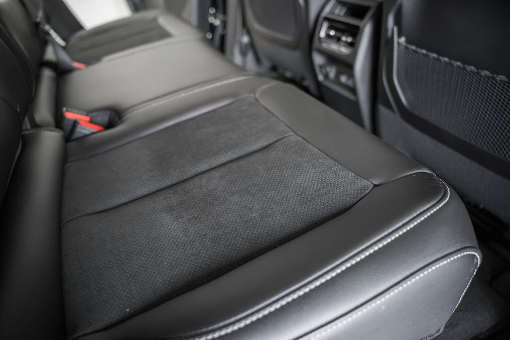 New 2025 Jeep Grand Cherokee Altitude w/ Trailer Tow Package image 29