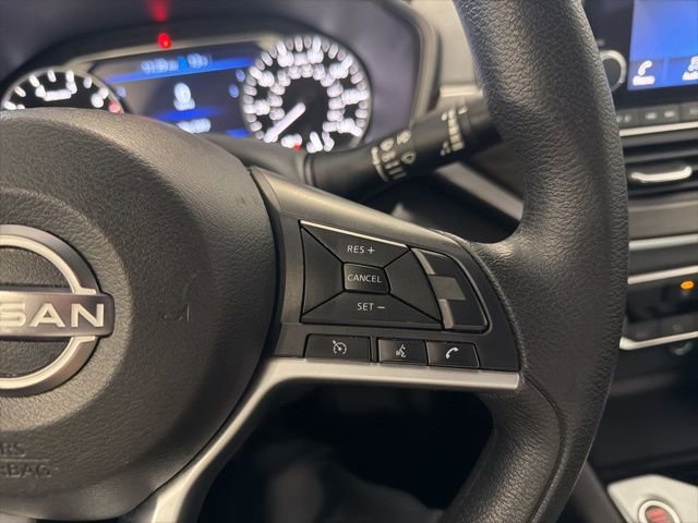 Used 2024 Nissan Altima 2.5 SV image 24