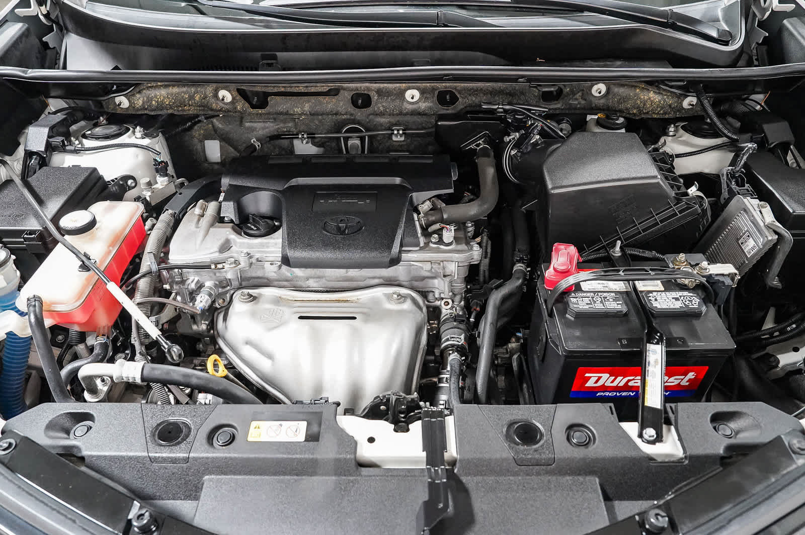 Certified 2018 Toyota RAV4 LE w/ All Weather Liner Package FWD image 27