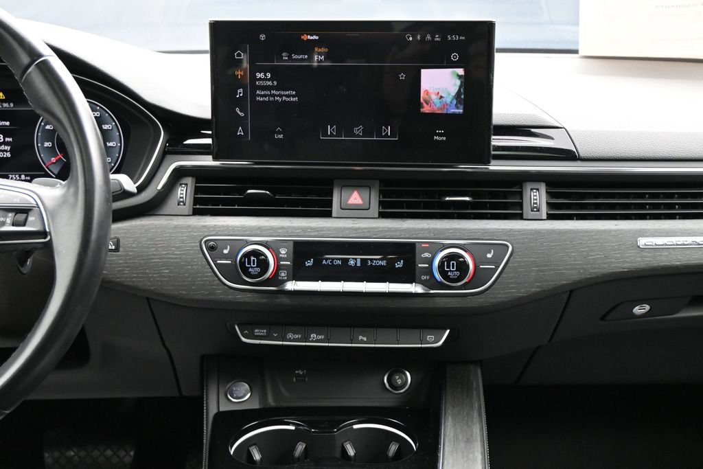 Used 2024 Audi A4 2.0T Premium Plus AWD/4WD image 19