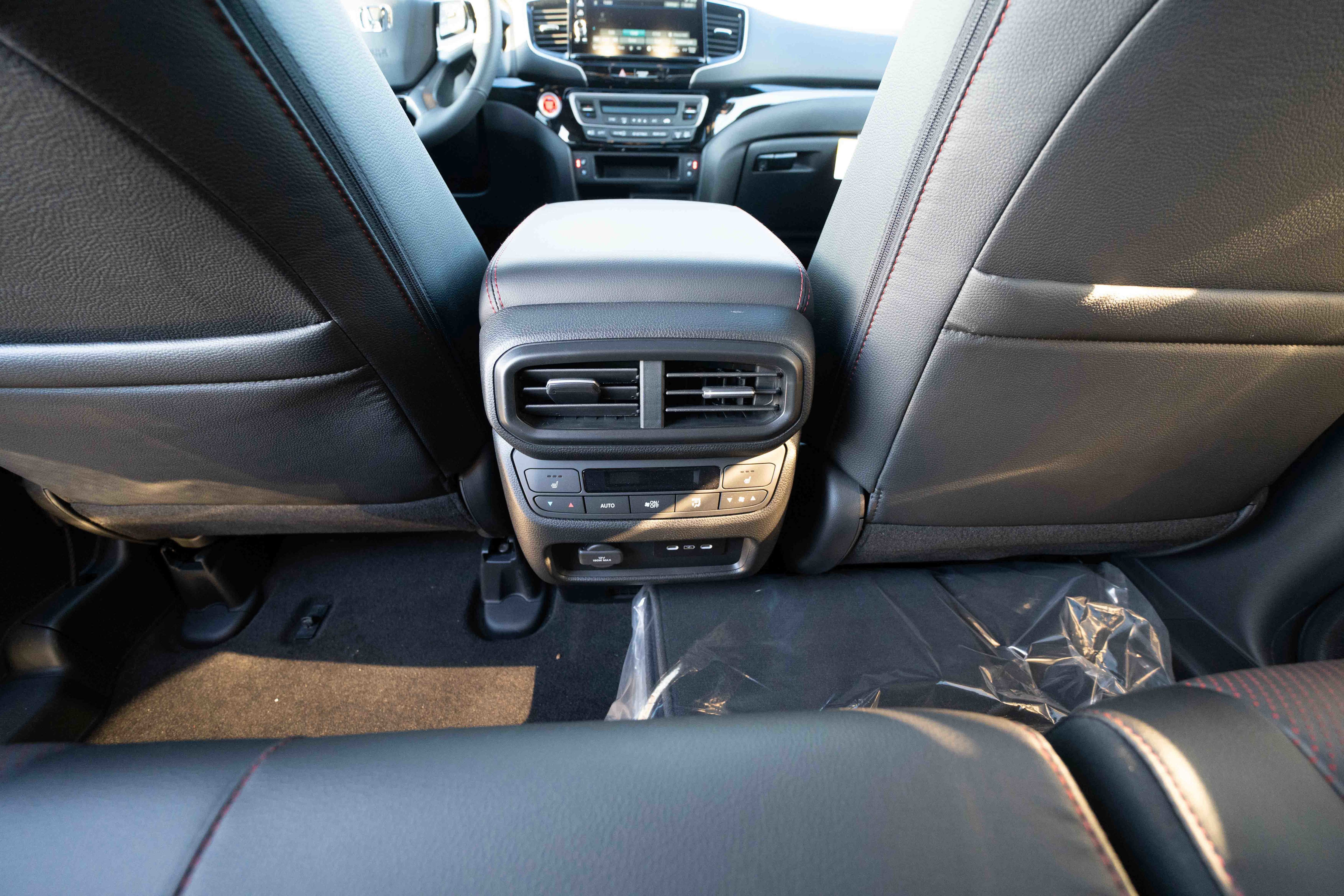 New 2026 Honda Ridgeline Black Edition image 22