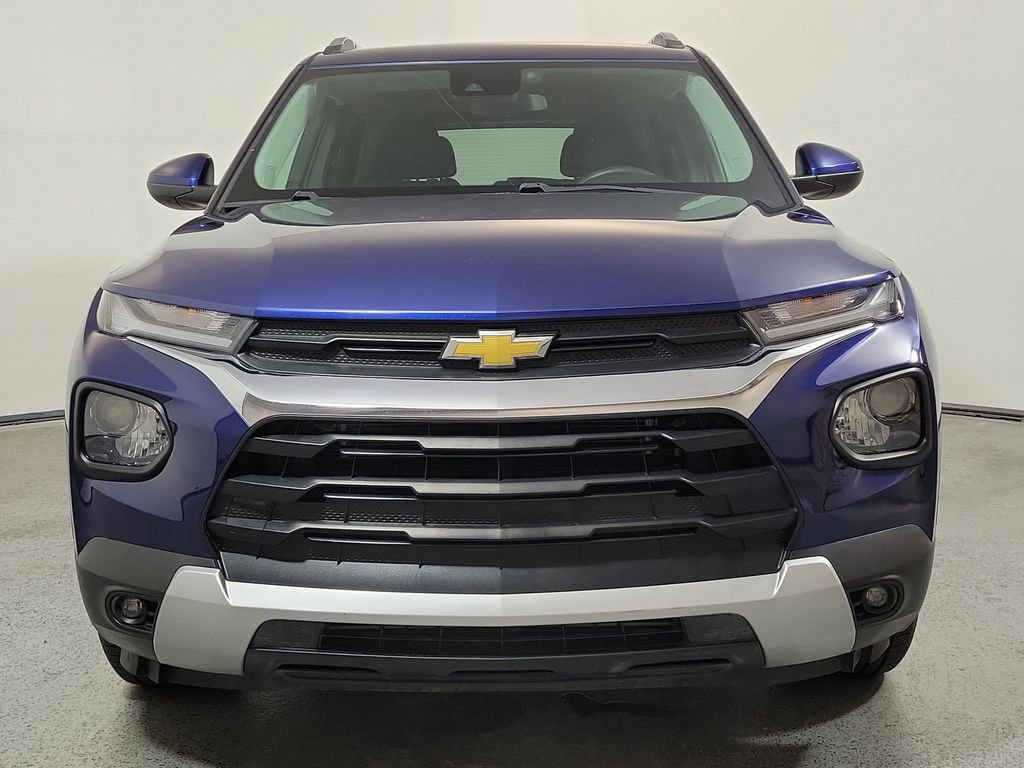Used 2022 Chevrolet TrailBlazer LT image 2