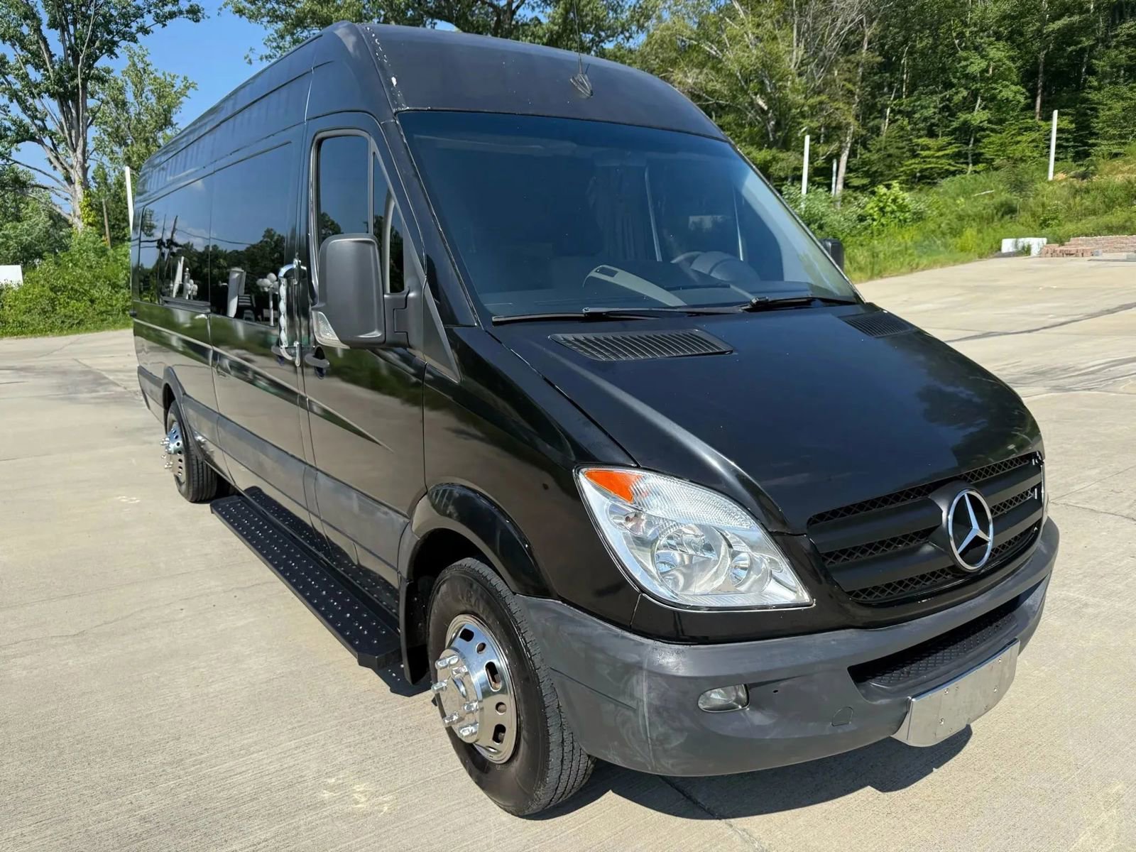 Used 2008 Freightliner Sprinter 3500 image 3
