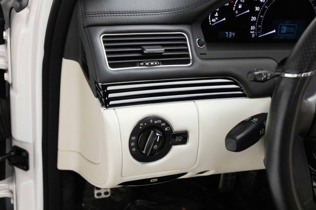 Used 2009 Maybach 62 S RWD image 34