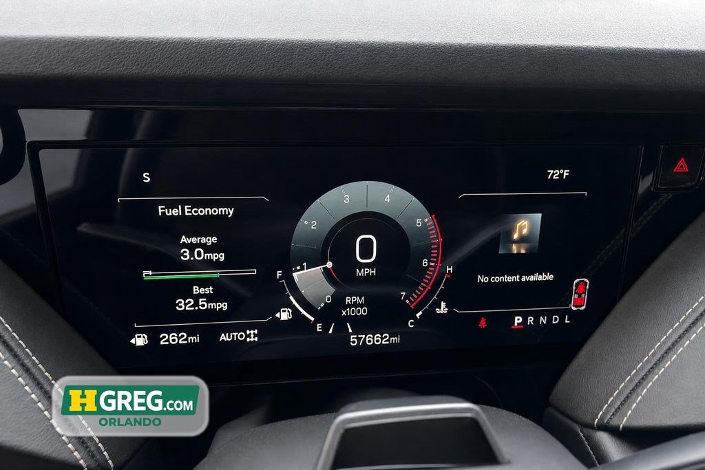 Used 2025 GMC Yukon XL Elevation AWD/4WD image 13