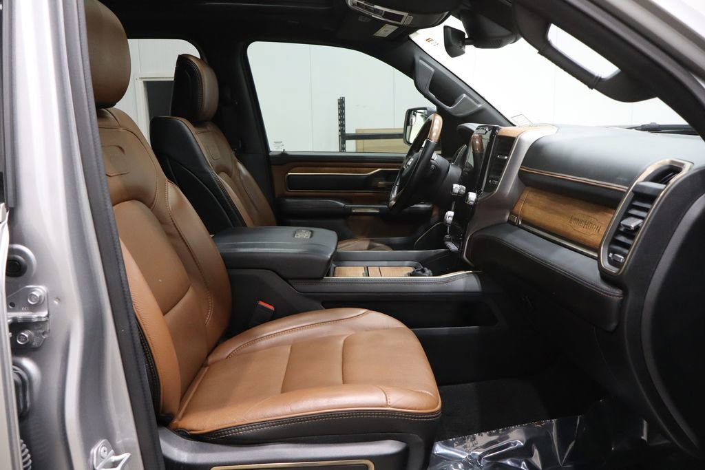 Used 2022 RAM 1500 Limited w/ Body Color Bumper Group image 13