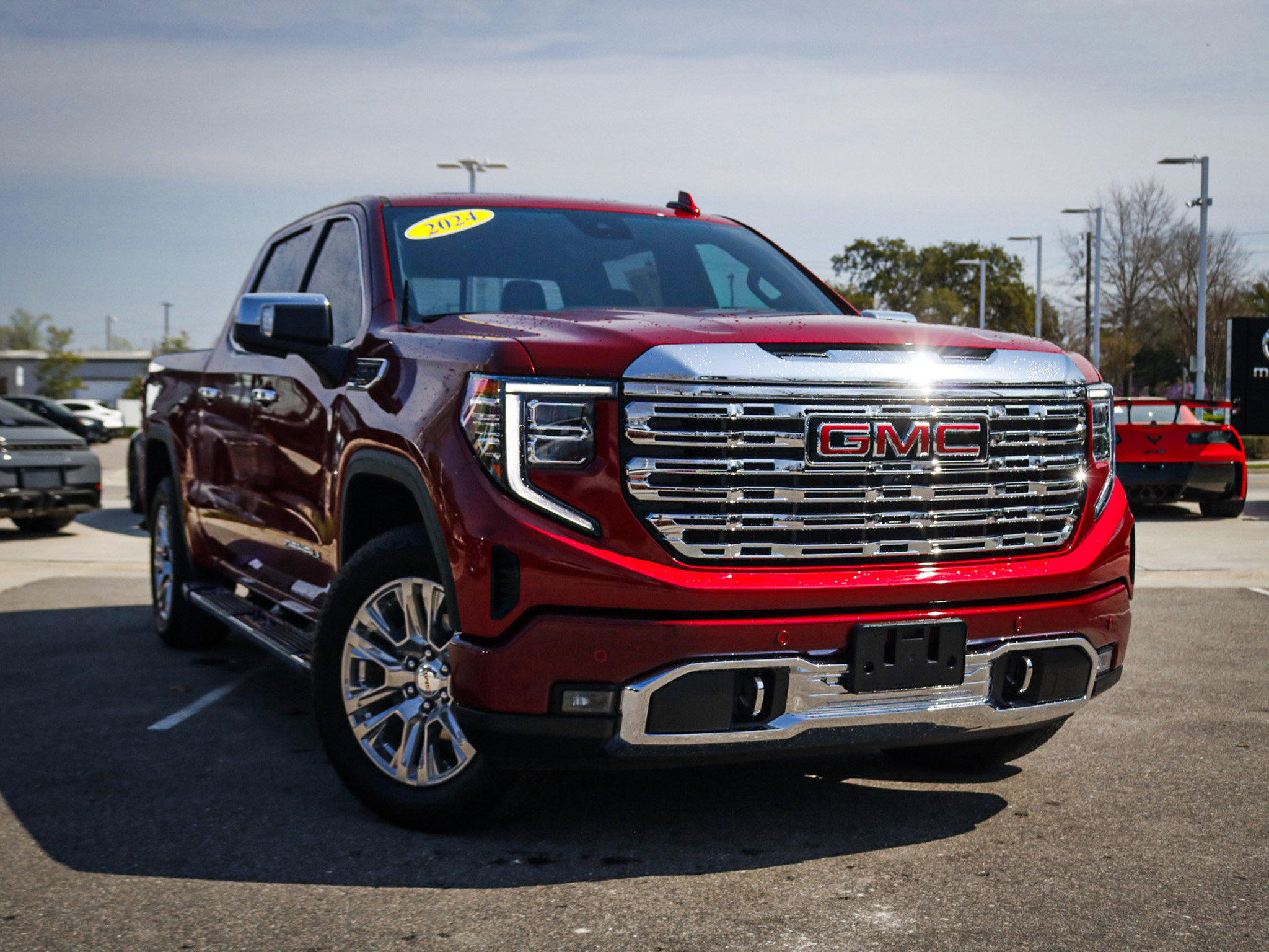 Used 2024 GMC Sierra 1500 Denali w/ Technology Package image 2