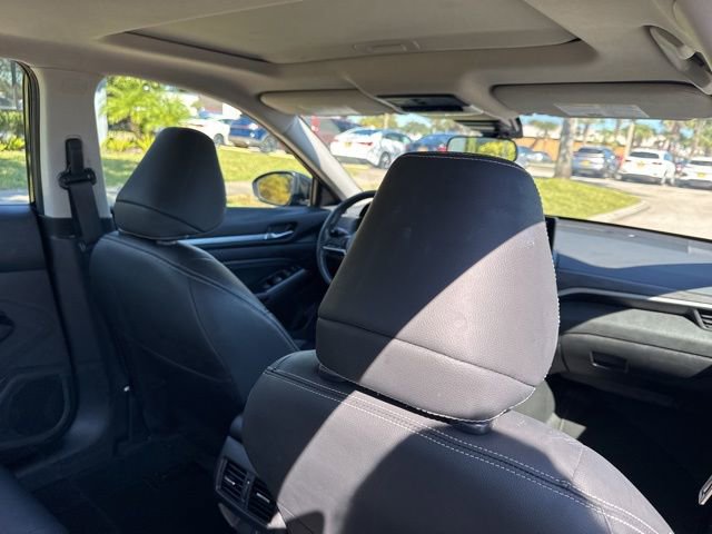 Used 2023 Nissan Altima 2.5 SL FWD image 15