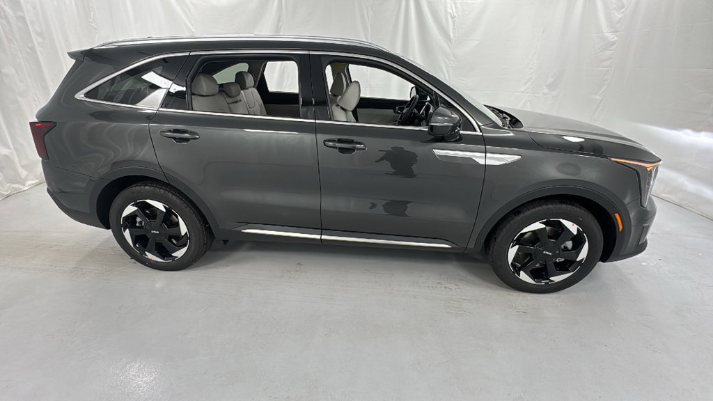 New 2026 Kia Sorento EX AWD/4WD image 2
