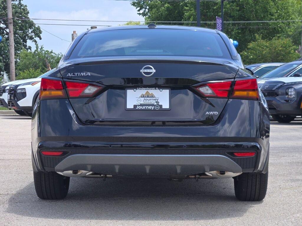 New 2026 Nissan Altima 2.5 SV AWD/4WD image 14