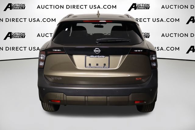 Used 2025 Nissan Kicks SR FWD video 3