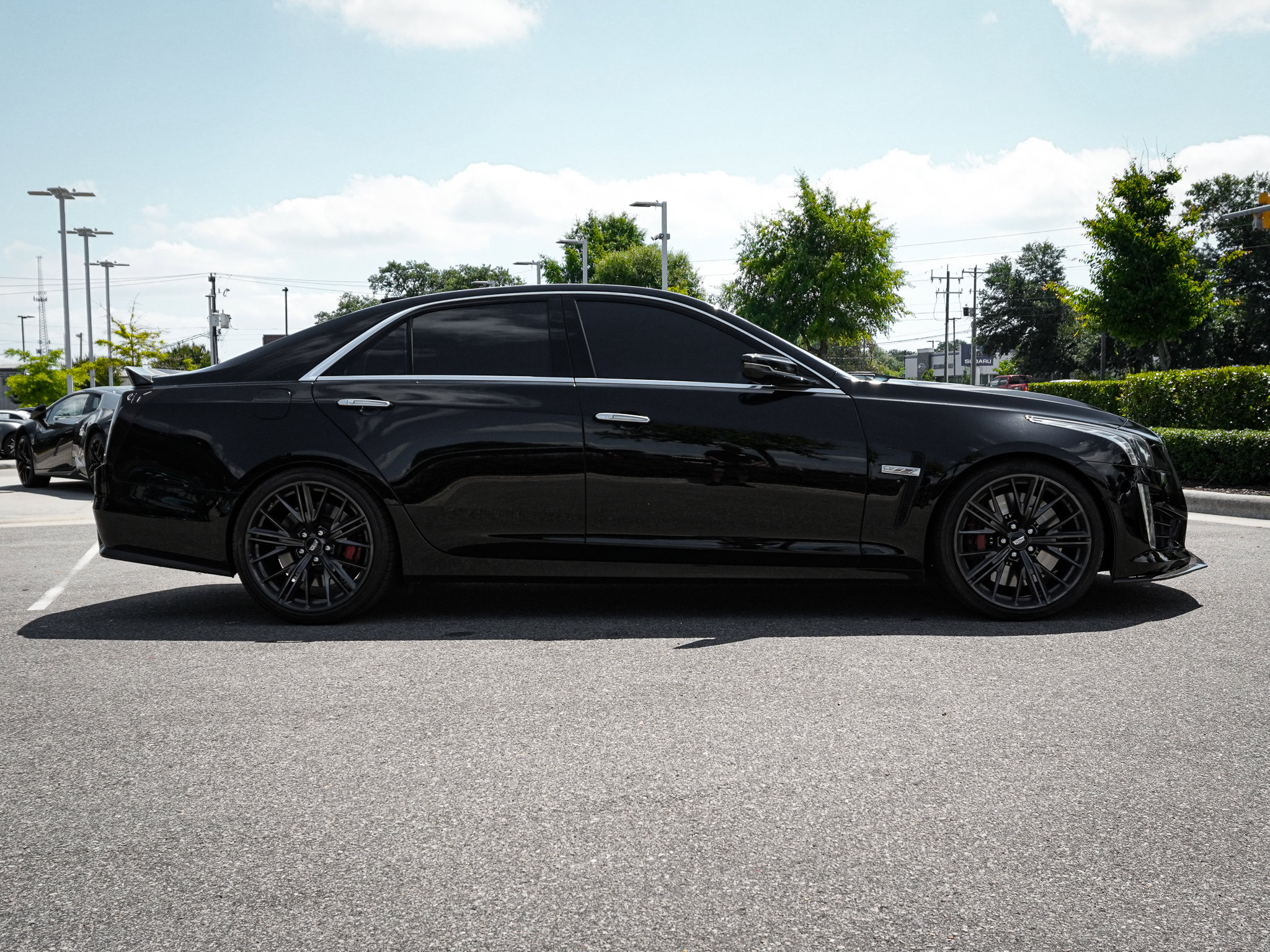 Used 2019 Cadillac CTS V w/ Carbon Fibre Package RWD image 10