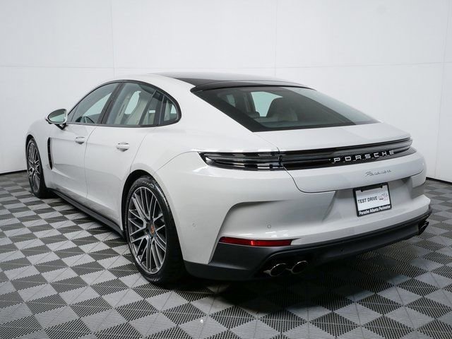 New 2026 Porsche Panamera image 3