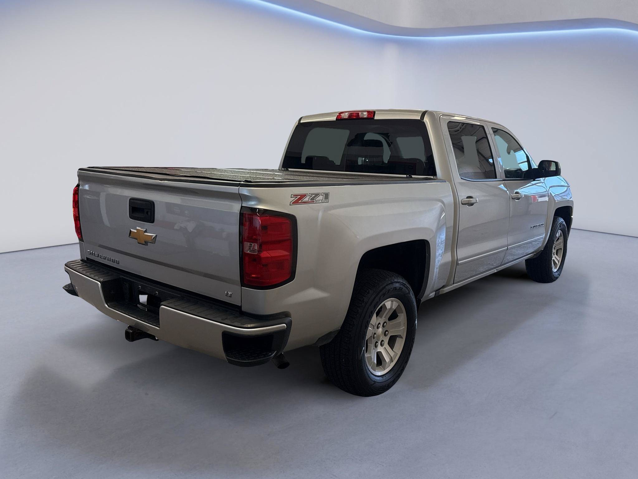 Used 2017 Chevrolet Silverado 1500 LT w/ All Star Edition AWD/4WD image 8