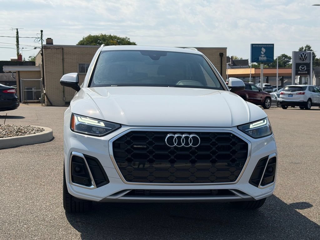 Used 2024 Audi Q5 2.0T Premium AWD/4WD image 8