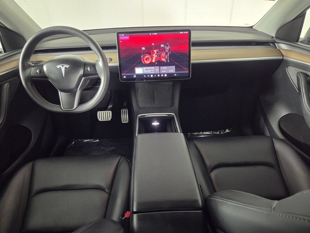 Used 2024 Tesla Model Y Performance AWD/4WD image 23