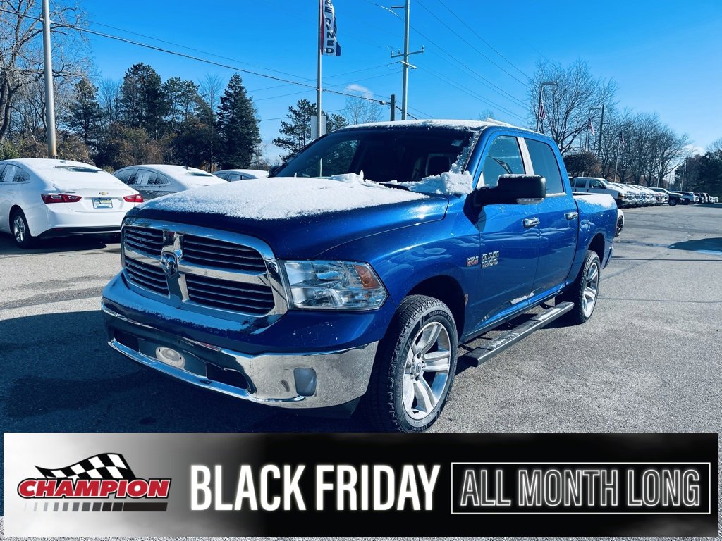 Used 2017 RAM 1500 Classic SLT w/ SLT Plus D￩cor Group