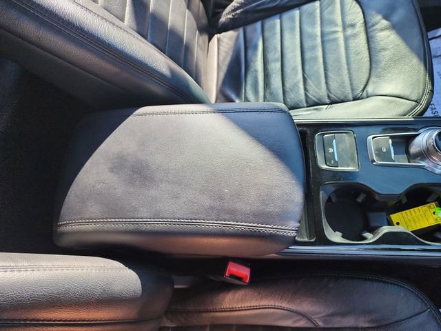 Used 2019 Ford Edge SE FWD image 26