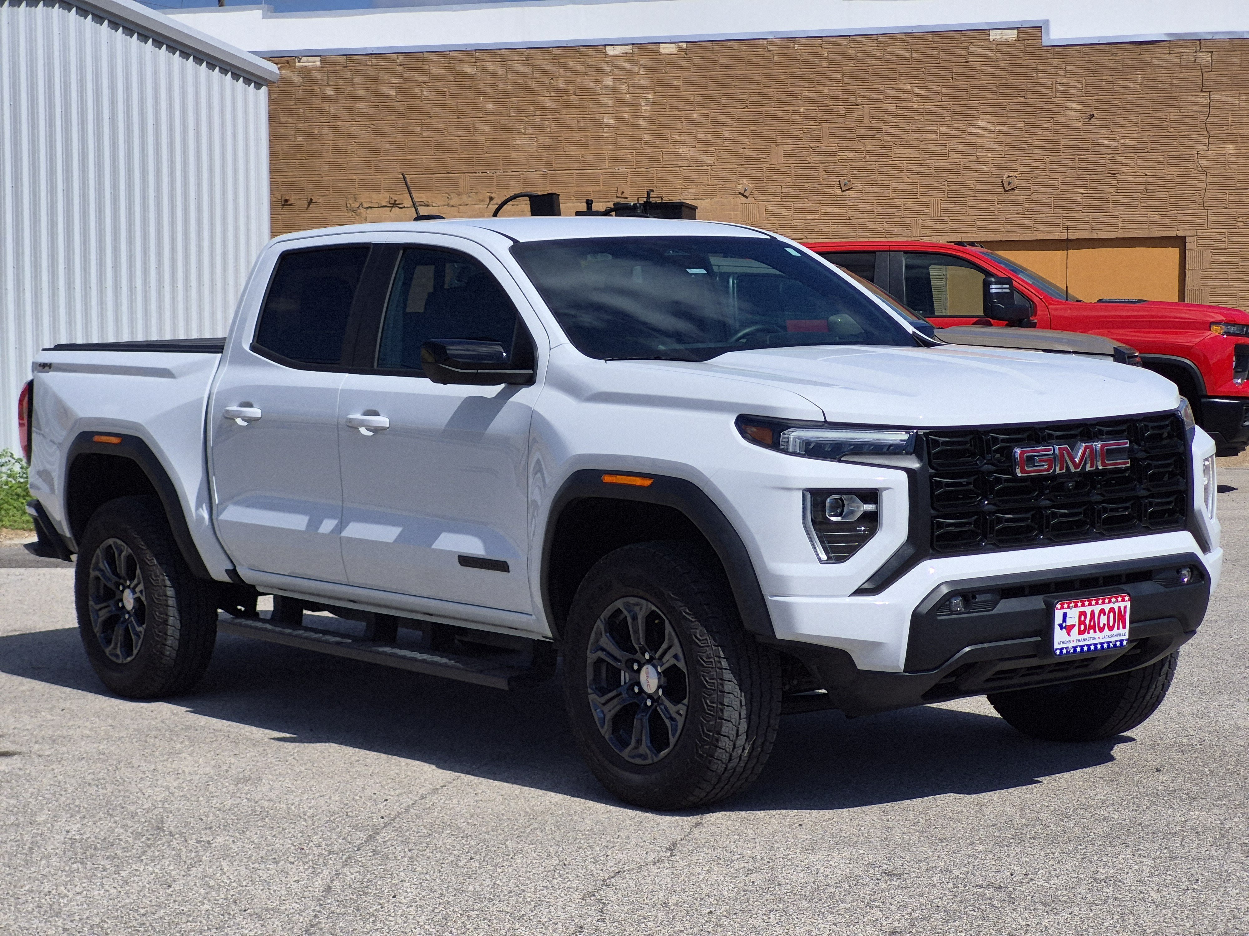 Used 2024 GMC Canyon Elevation w/ Convenience Package AWD/4WD image 3